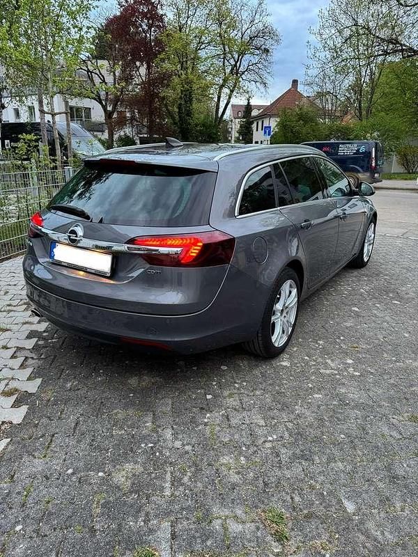Gebraucht Opel Insignia Innovation 170 PS (125 kW) 2016 Grau Kombi