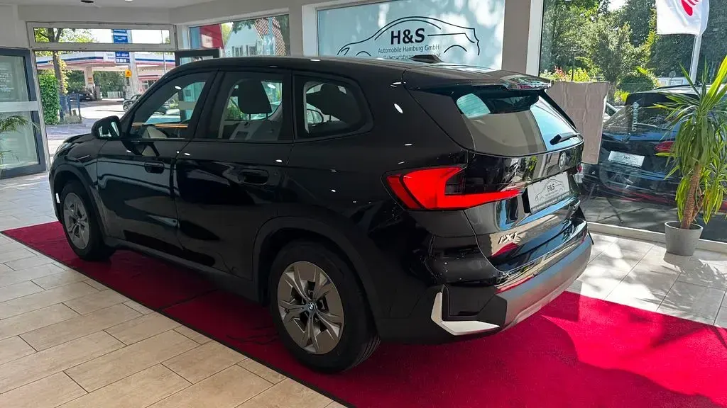 Gebraucht BMW iX1 Performance 230 kW (313 PS) 2024 Schwarz ii SUV