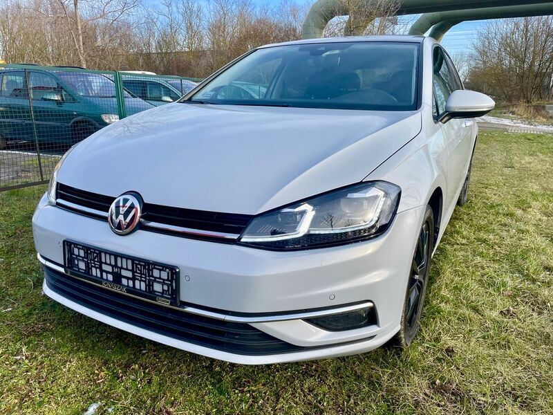 Gebraucht VW Golf VII Highline 179 PS (131 kW) 2018 Weiß Limousine