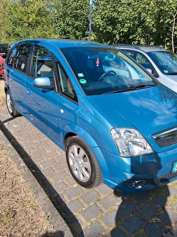 Blau Gebraucht 2006 Opel Meriva Van / Kleinbus | 2.999 € (Fairer Preis) - Bild 1/4