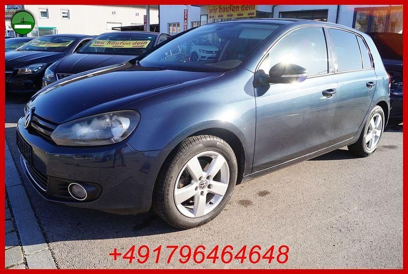 Blau Gebraucht 2012 VW Golf VI Style Limousine | 5.555 € (Guter Preis) - Bild 1/4