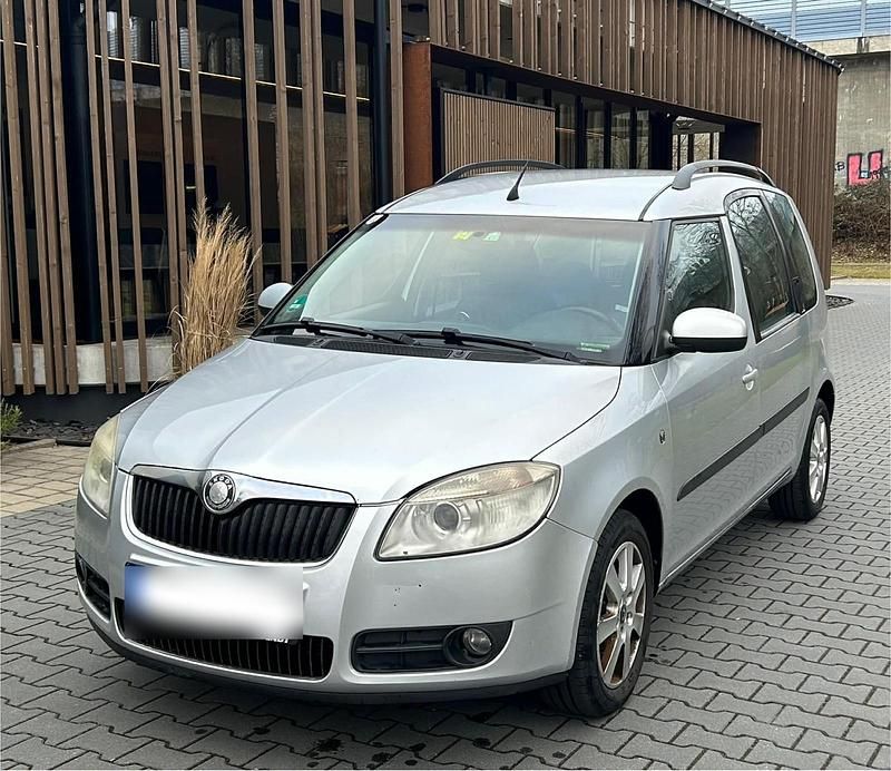 Gebraucht Skoda Roomster 80 PS (58 kW) 2008 Silber Van / Kleinbus
