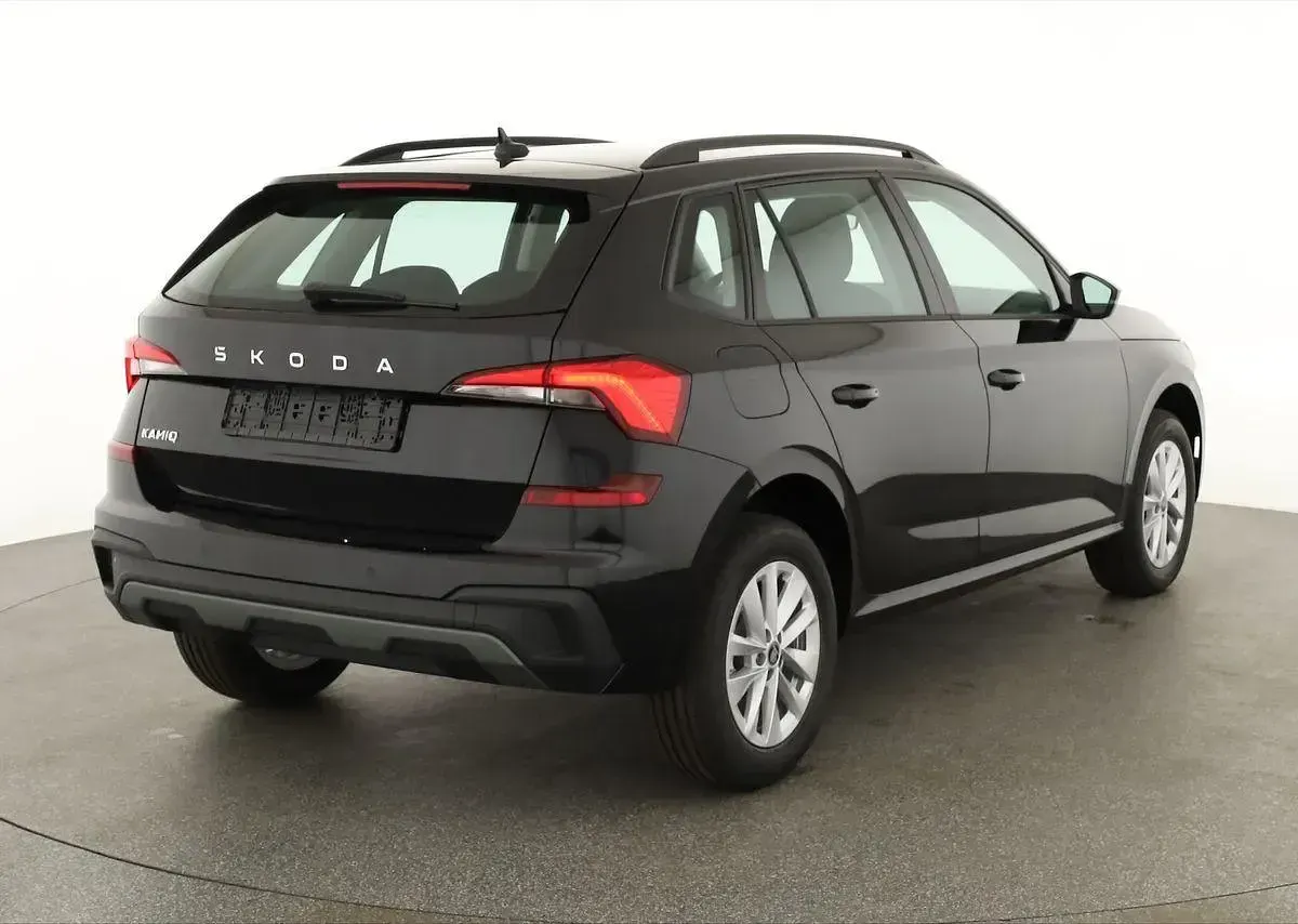 Ny Skoda Kamiq Selection 150 HK (110 kW) 2026 Sort SUV