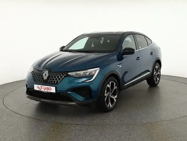 Neu Renault Arkana 140 PS (102 kW) 2026 Nocturneblaumet. SUV