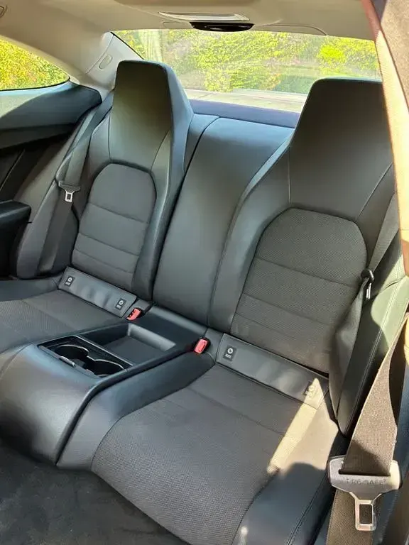 Gebraucht Mercedes 220 170 PS (125 kW) 2012 Schwarz Coupé