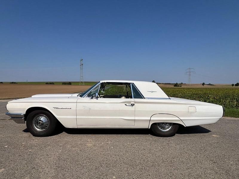 Gebraucht Ford V8 300 PS (220 kW) 1964 Weiß Coupé