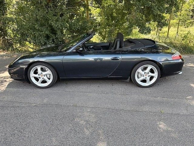 Gebraucht Porsche 911 Carrera 4 Cabriolet 345 PS (253 kW) 2004 Grau Cabrio