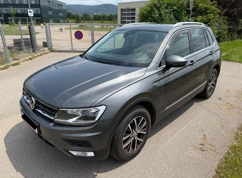 Gebraucht VW Tiguan 150 PS (110 kW) 2018 Grau SUV
