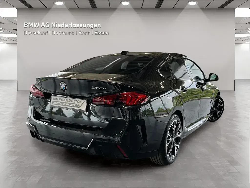 Gebraucht BMW 220 M Sport 150 PS (110 kW) 2025 Schwarz Coupé
