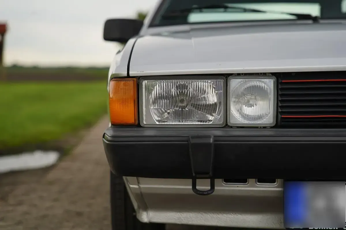 Gebraucht VW Scirocco GT 70 PS (51 kW) 1982 Silber Coupé