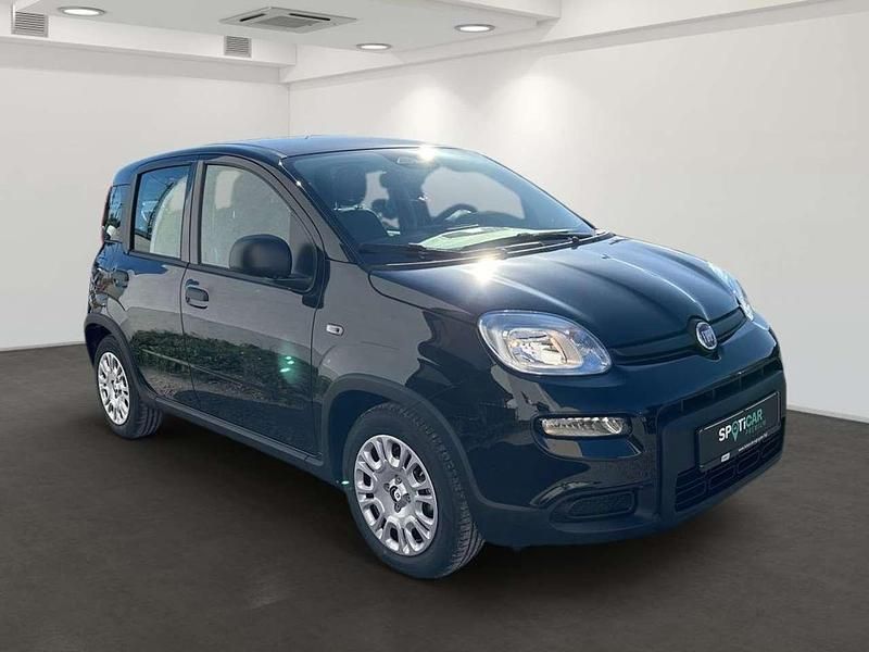 Gebraucht Fiat Panda 69 PS (50 kW) 2024 Cinema schwarz Kleinwagen