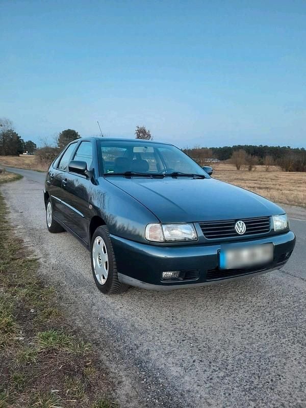 Gebraucht VW Polo Classicline 75 PS (55 kW) 2001 Grau Limousine