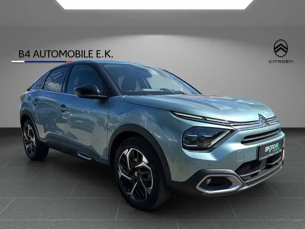 Gebraucht Citroën C4 Shine 131 PS (96 kW) 2023 Island blau SUV