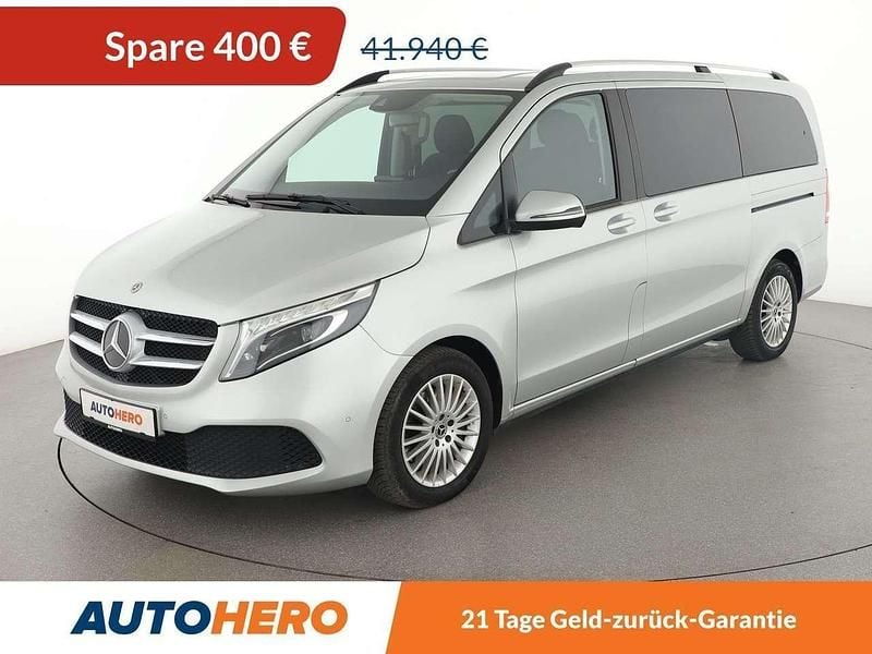 Silber Gebraucht 2020 Mercedes V220 Edition Van / Kleinbus | 40.710 € (Guter Preis) - Bild 1/3