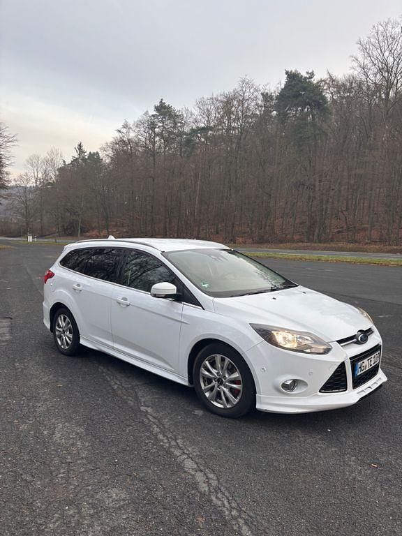 Gebraucht Ford Focus 163 PS (119 kW) 2014 Weiß Kombi