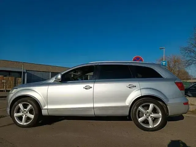 Gebraucht Audi Q7 S-Line 233 PS (171 kW) 2007 Silber SUV