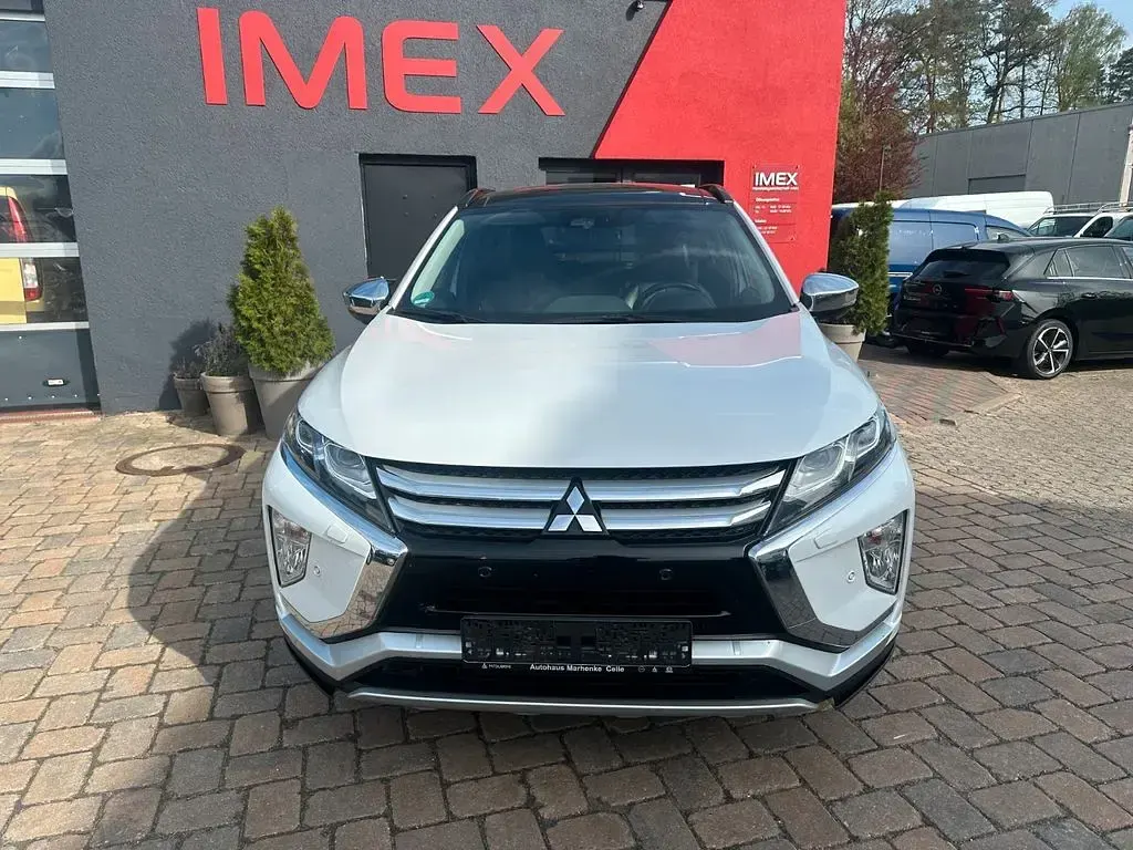 Gebraucht Mitsubishi Eclipse Cross Top 163 PS (119 kW) 2018 Weiß SUV