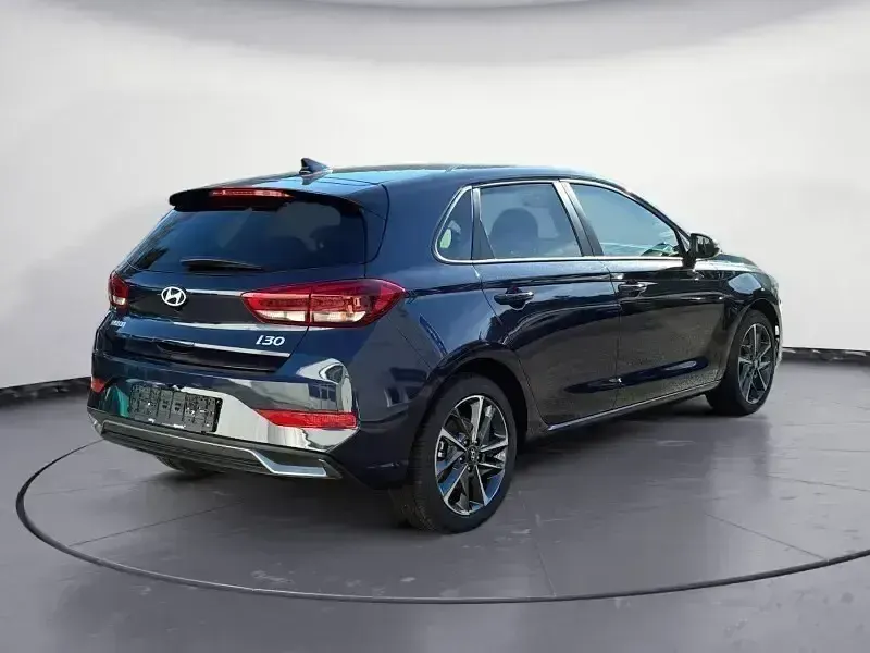 Gebraucht Hyundai i30 Advantage 101 PS (74 kW) 2026 Limousine