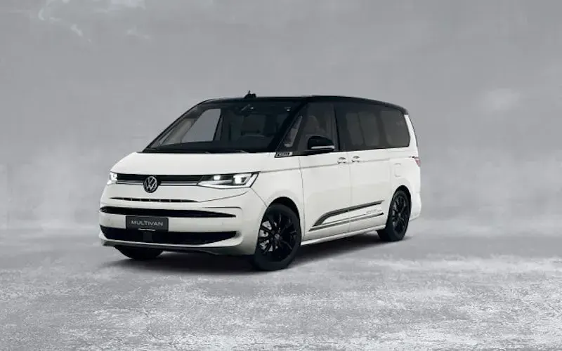 Gebraucht VW Multivan 150 PS (110 kW) 2025 Weiß Van / Kleinbus