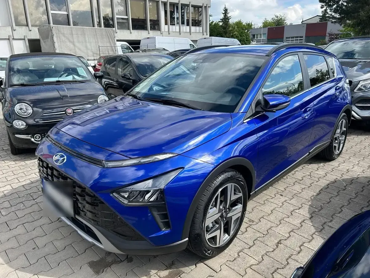 Gebraucht Hyundai Bayon 101 PS (74 kW) 2024 Blau SUV