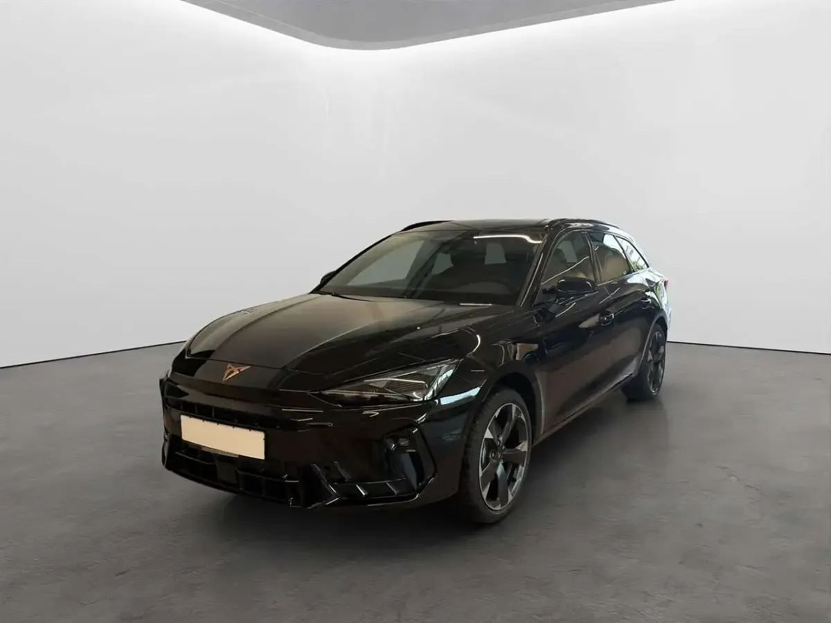 Neu Cupra Leon 150 PS (110 kW) 2026 Schwarz Kombi