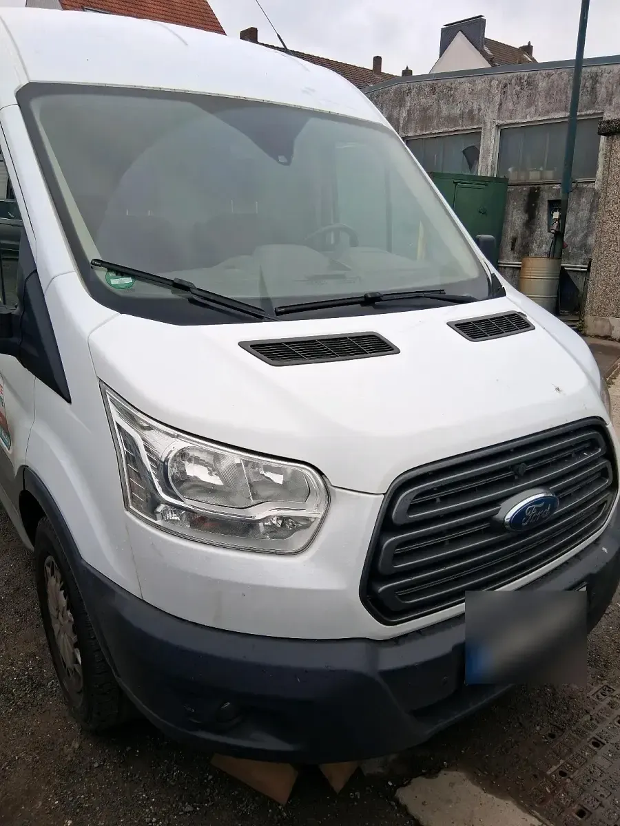 Gebraucht Ford Transit 140 PS (102 kW) 2017 Weiß Van / Kleinbus