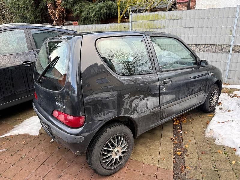 Gebraucht Fiat Seicento 54 PS (39 kW) 2003 Schwarz Kleinwagen