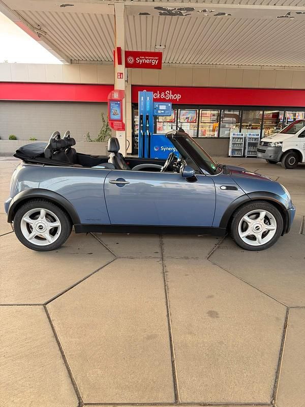 Gebraucht Mini Cooper Cabriolet 116 PS (85 kW) 2006 Blau Cabrio