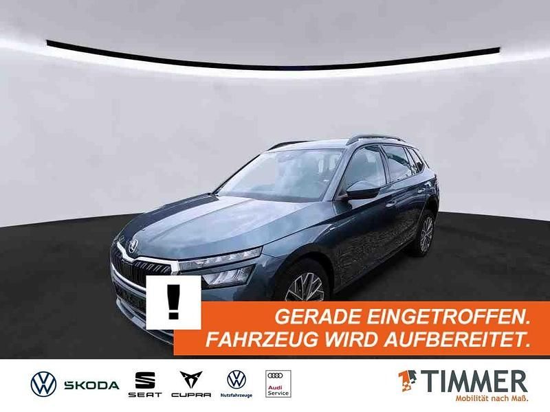 Quarzgrau metallic Gebraucht 2021 Skoda Kamiq Clever SUV | 21.730 € (Fairer Preis) - Bild 1/4