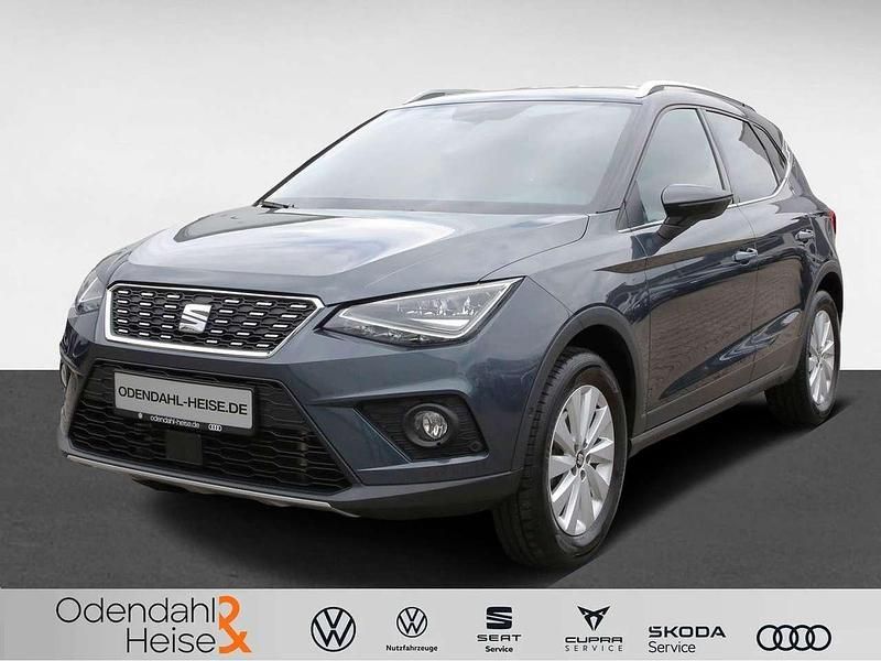 Polsterfarbe: schwarz Gebraucht 2018 Seat Arona XCELLENCE SUV | 17.380 € (Fairer Preis) - Bild 1/4
