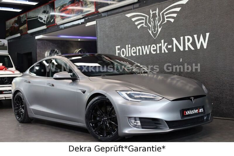 Grau Gebraucht 2018 Tesla Model S Limousine | 32.720 € (Teuer) - Bild 1/4