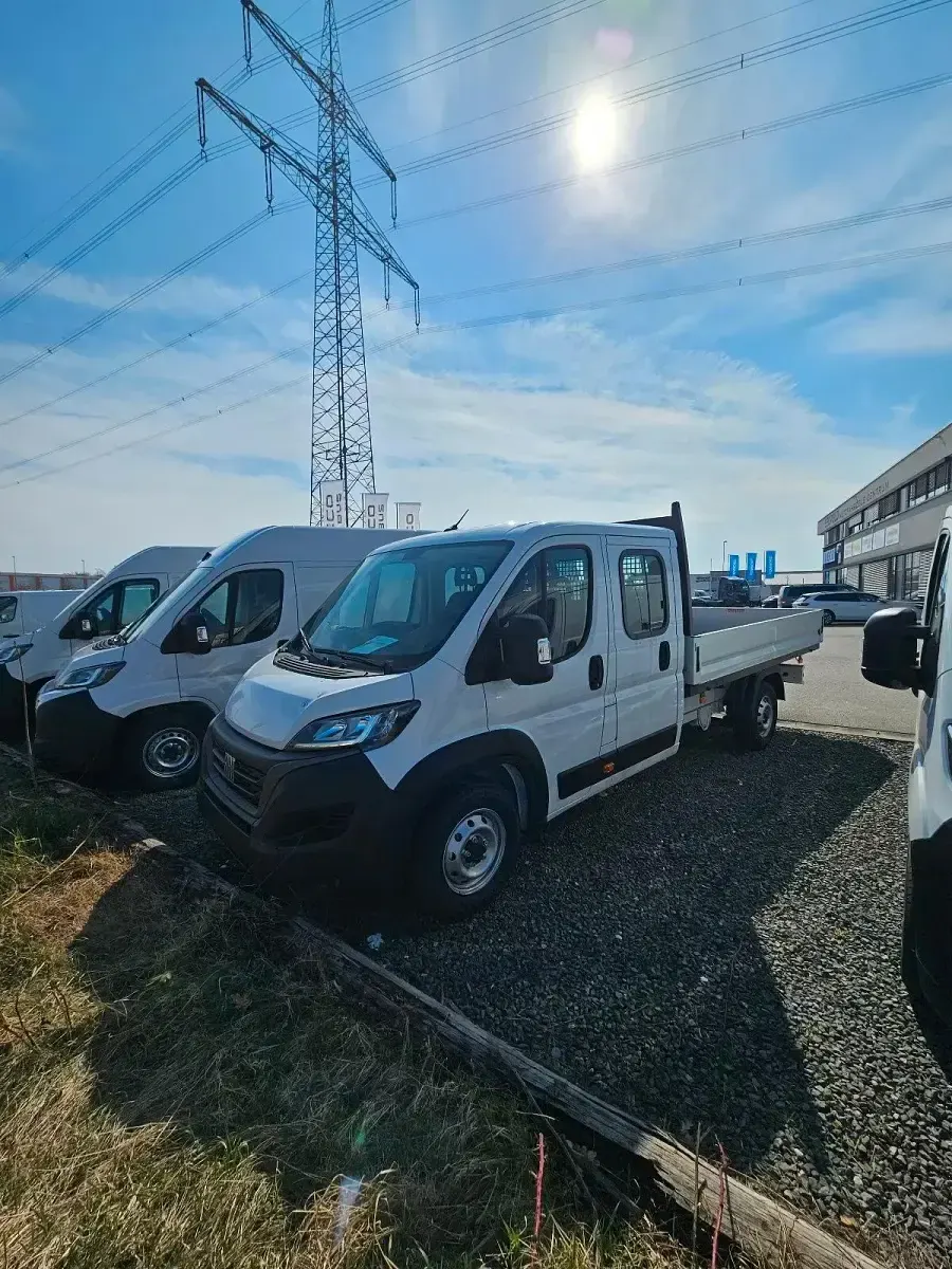 Gebraucht Fiat Ducato 140 PS (102 kW) 2024 Weiß Van