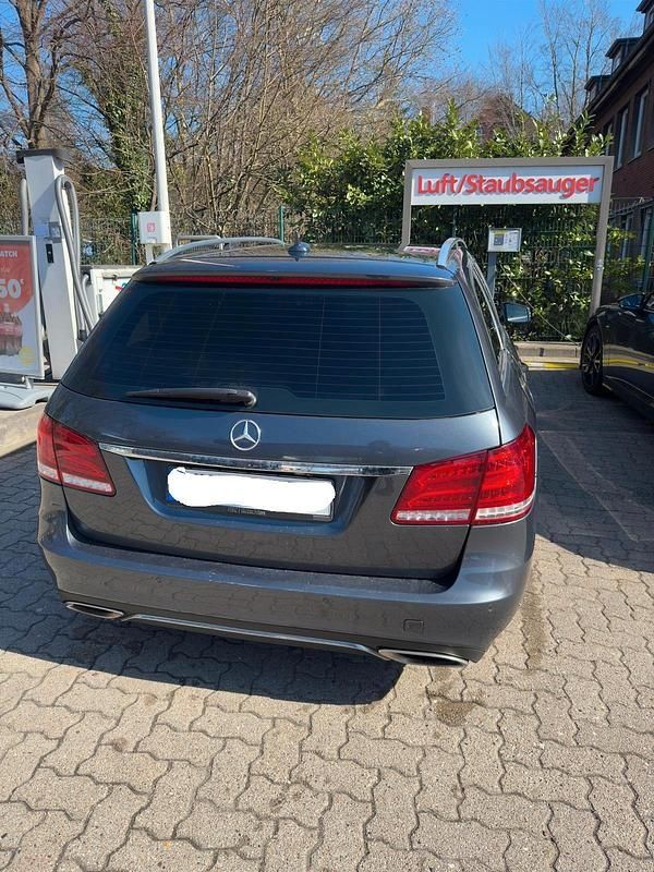 Usata Mercedes E350 252 CV (185 kW) 2013 Grigio Station wagon