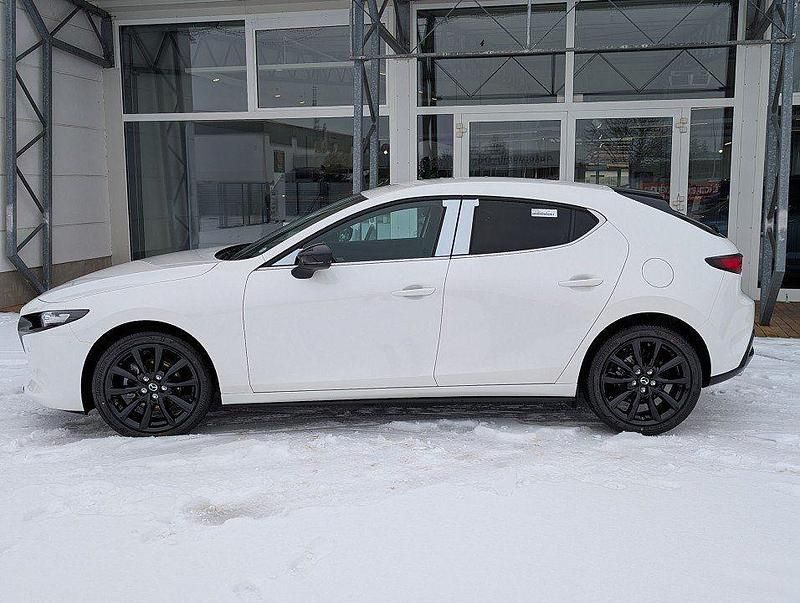 Neu Mazda 3 Nagisa 140 PS (102 kW) 2026 Weiß Limousine