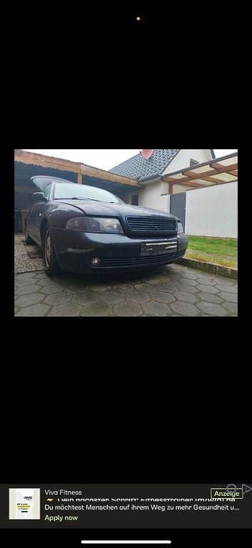 Blau Gebraucht 1999 Audi A4 Performance Kombi | 1.500 € - Bild 1/4