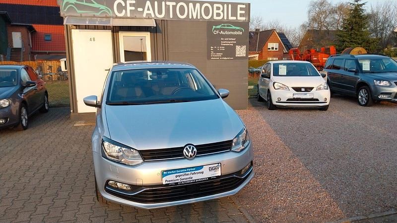 Gebraucht VW Polo Comfortline 90 PS (66 kW) 2014 Silber Kleinwagen