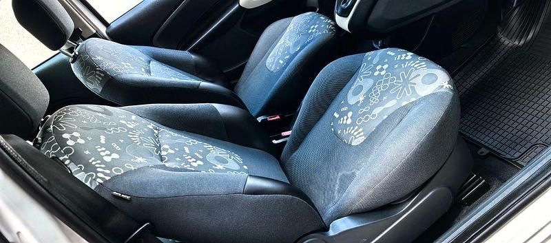 Gebraucht Ford Ka 69 PS (50 kW) 2014 Weiß Kleinwagen