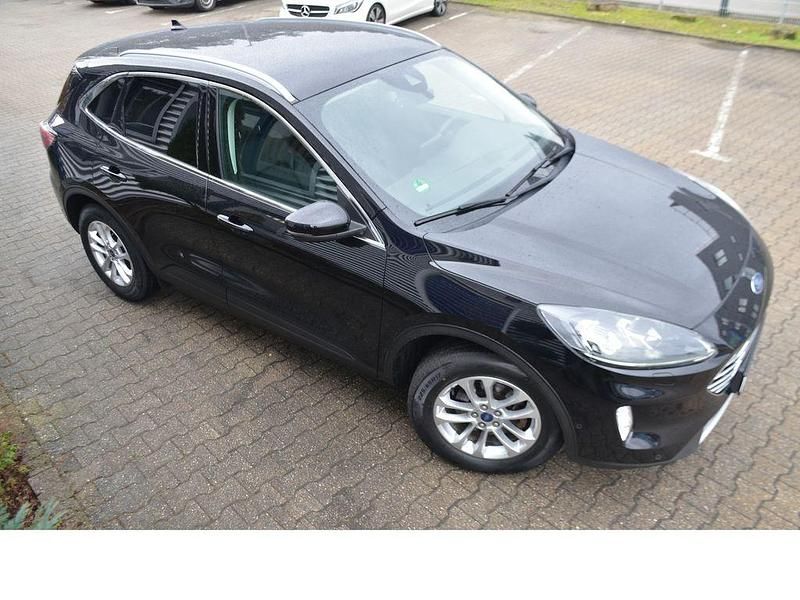 Gebraucht Ford Kuga Titanium 190 PS (139 kW) 2020 Schwarz SUV