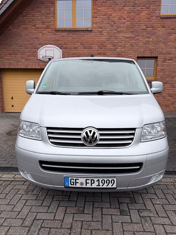 Gebraucht VW T5 131 PS (96 kW) 2008 Silber Van