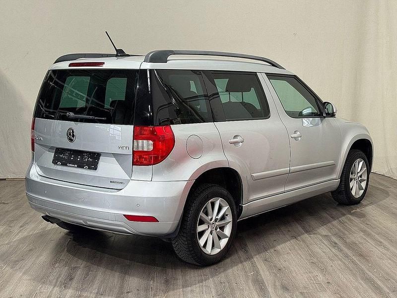 Gebraucht Skoda Yeti GreenLine 105 PS (77 kW) 2014 Silber SUV
