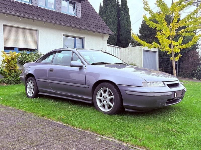 Gebraucht Opel Calibra 115 PS (84 kW) 1994 Violet Coupé