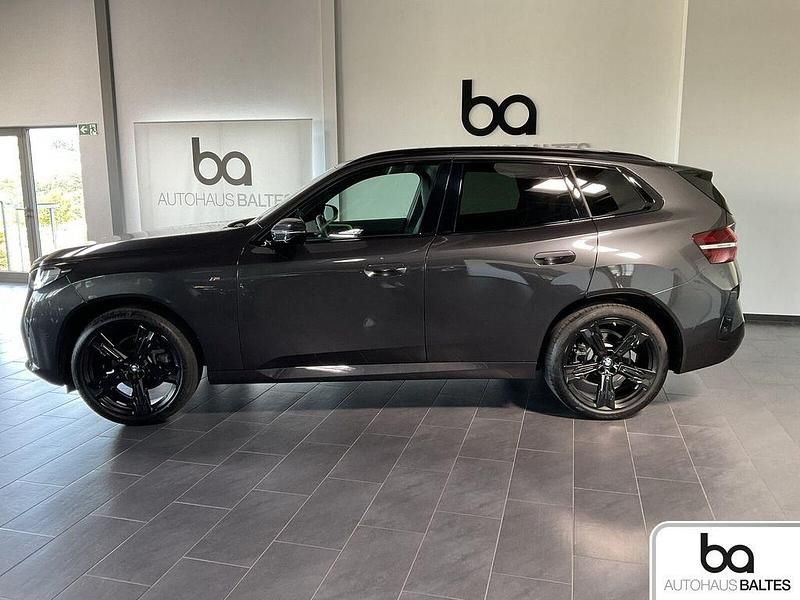 Gebraucht BMW X3 M Sport 208 PS (152 kW) 2025 Sophistograu met. SUV
