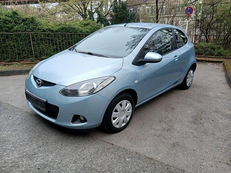 Gebraucht Mazda 2 Inclusive 86 PS (63 kW) 2009 Blau Kleinwagen