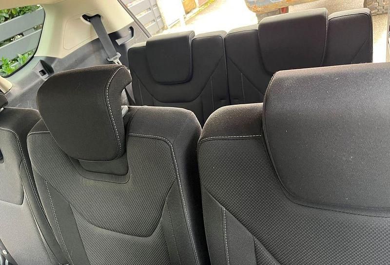 Gebraucht Ford S-MAX Titanium 165 PS (121 kW) 2019 Weiß Van / Kleinbus