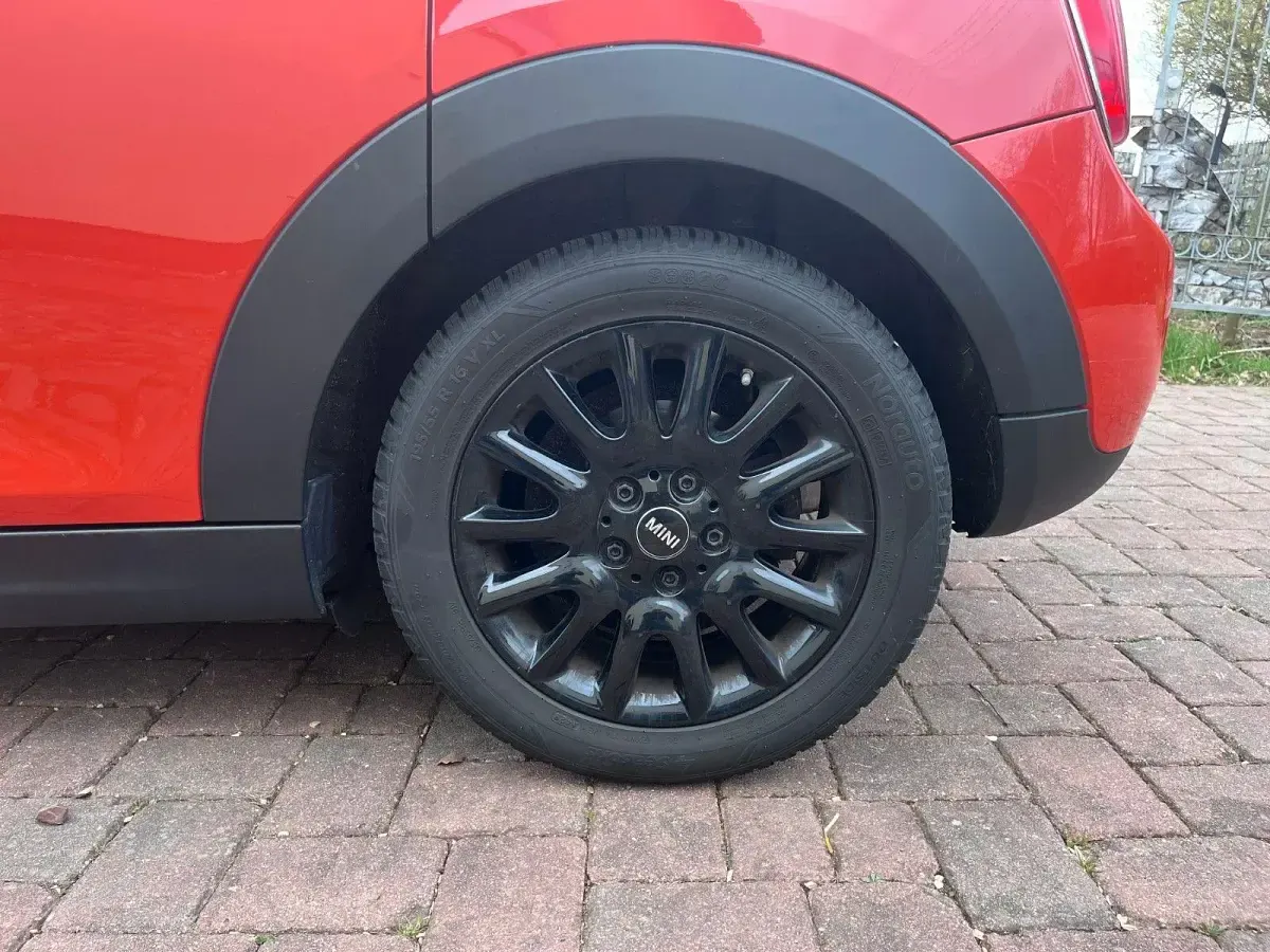 Occasion Mini ONE 102 ch (75 kW) 2019 Orange Citadine