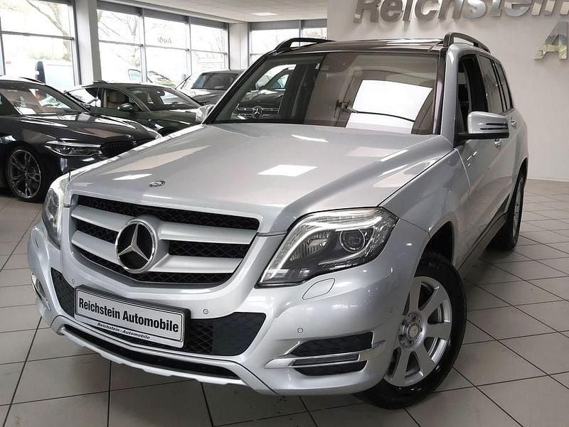 Iridiumsilber (metallic) Gebraucht 2012 Mercedes GLK350 SUV | 9.980 € (Superpreis) - Bild 1/4