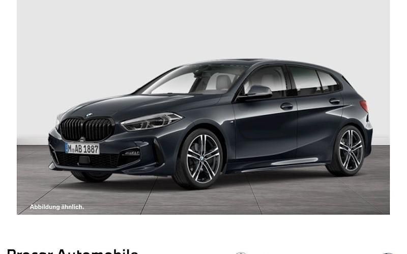 Grau Gebraucht 2020 BMW 120 M Sport Kleinwagen | 28.460 € (Etwas zu teuer) - Bild 1/4