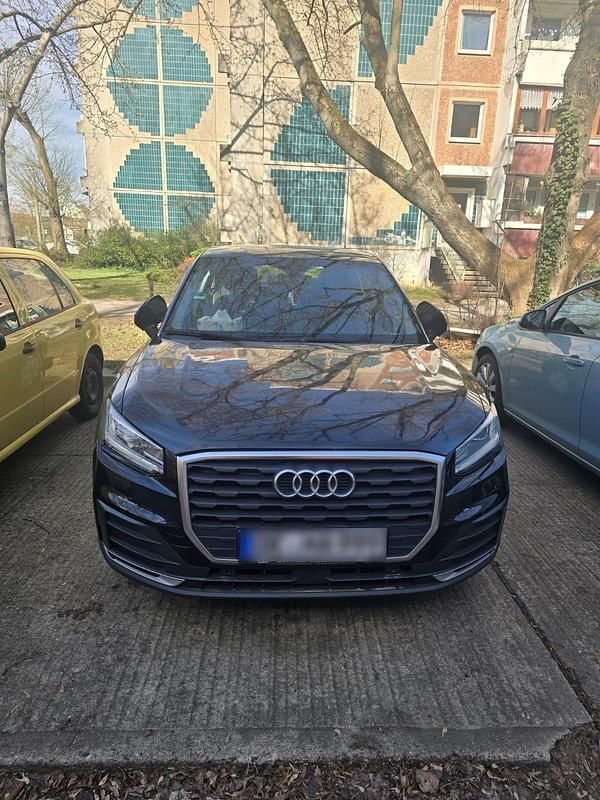 Gebraucht Audi Q2 140 PS (102 kW) 2019 Schwarz SUV