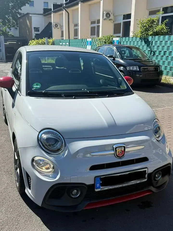 Gebraucht Fiat 500 Abarth 165 PS (121 kW) 2023 Grau Limousine
