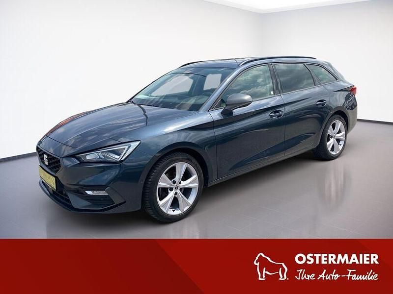 Grau Gebraucht 2022 Seat Leon | 18.380 € (Guter Preis) - Bild 1/4